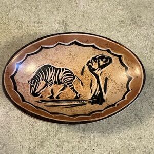 Handcrafted Zebra Design Oval Plate